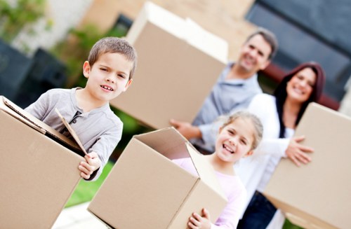 Packing and removal support for a Sutton house move